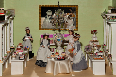 07_LEBEN_Sammlerin_Puppenstuben_Dorothea_Bamberger_www